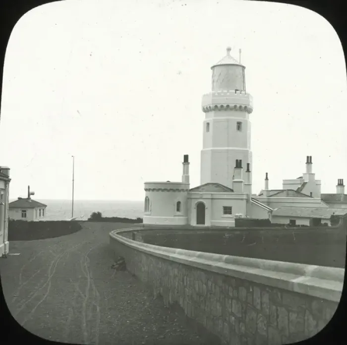 Framed Print : St Catherines Lighthouse Framed Print : St Catherines Lighthouse