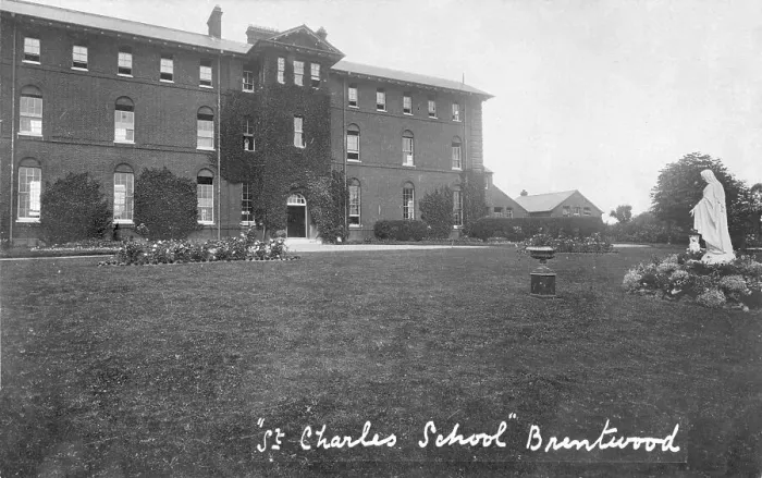 Framed Print : St Charles School, Brentwood Framed Print : St Charles School, Brentwood