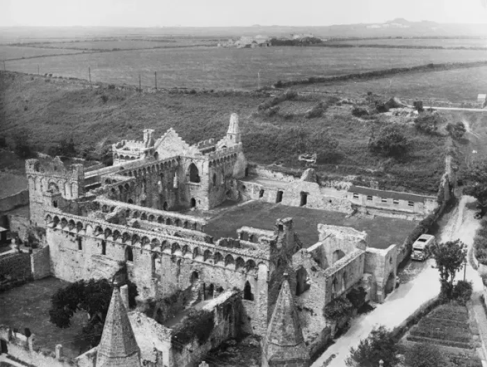 Framed Print : St. Davids Cathedral Framed Print : St. Davids Cathedral