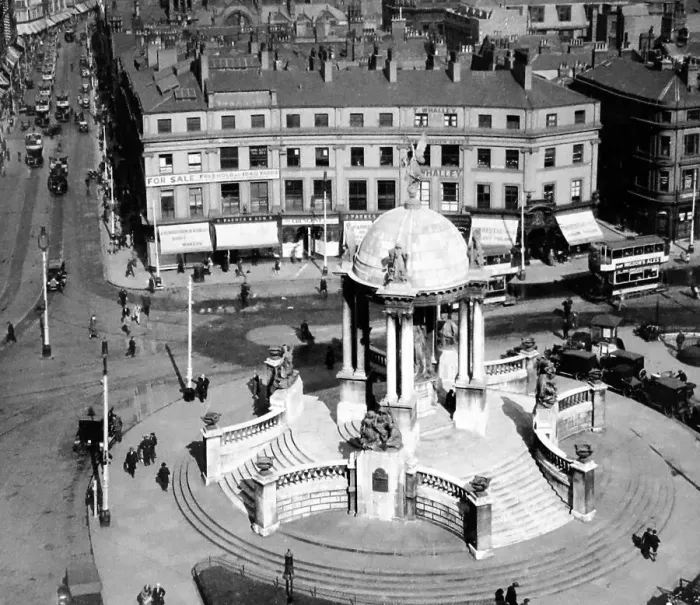 Framed Print : St. George's Circus, Lord Street, Liverpool - probably 1920s Framed Print : St. George's Circus, Lord Street, Liverpool - probably 1920s