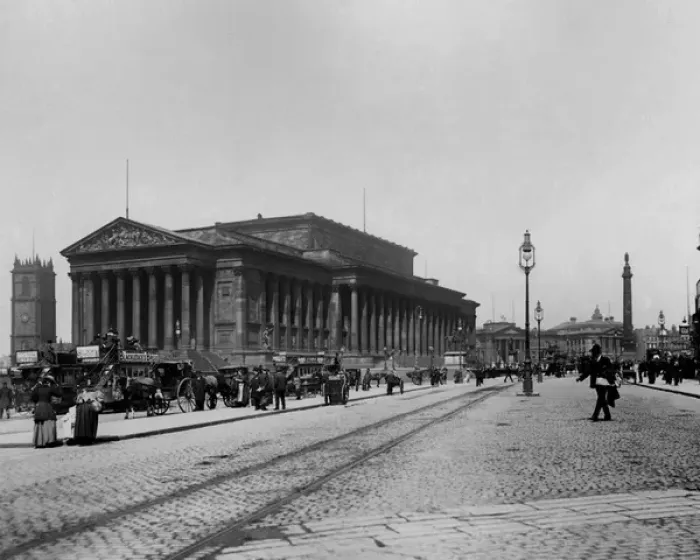 Framed Print : St. Georges Hall, Liverpool, England Framed Print : St. Georges Hall, Liverpool, England
