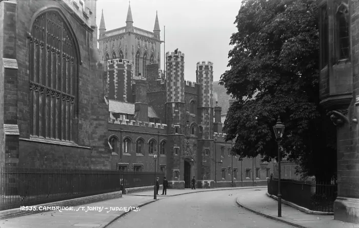 Framed Print : St. John's College, Cambridge Framed Print : St. John's College, Cambridge