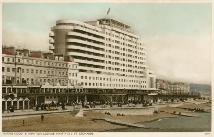 Framed Print : St Leonards-on-Sea, East Sussex, Marine Court Framed Print : St Leonards-on-Sea, East Sussex, Marine Court