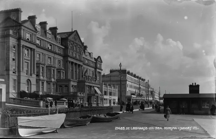 Framed Print : St. Leonards-on-Sea Marina Framed Print : St. Leonards-on-Sea Marina
