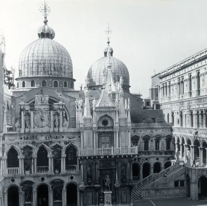 Framed Print : St Marks Basilica, Venice, Italy Framed Print : St Marks Basilica, Venice, Italy