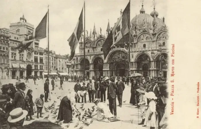 Framed Print : St Marks Square - Venice Framed Print : St Marks Square - Venice