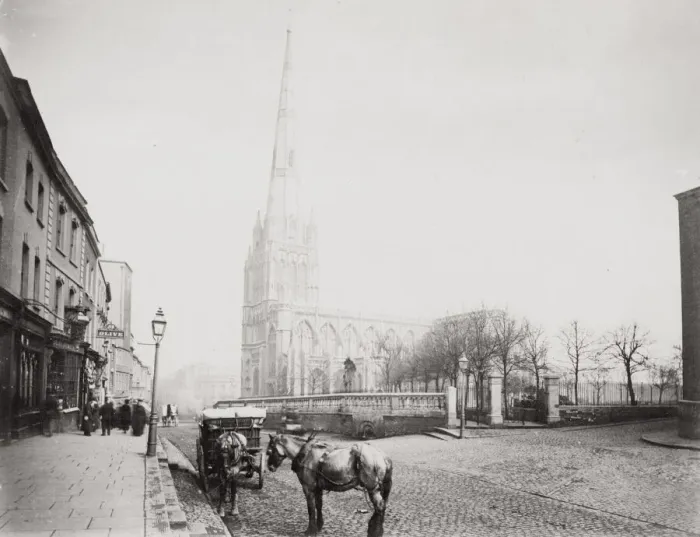 Framed Print : St Mary Redcliffe is an Anglican parish church Redcliffe Bristol Framed Print : St Mary Redcliffe is an Anglican parish church Redcliffe Bristol