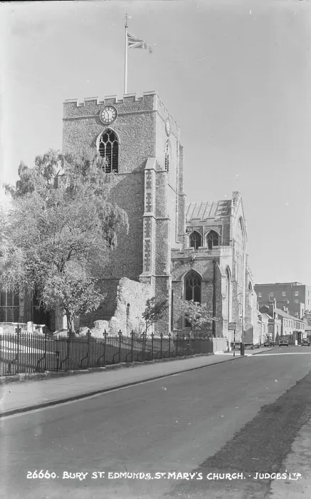 Framed Print : St. Mary's Church, Bury St. Edmunds Framed Print : St. Mary's Church, Bury St. Edmunds