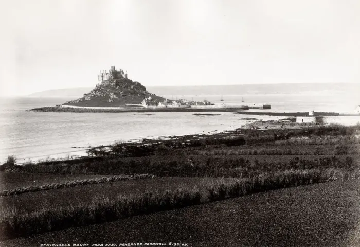 Framed Print : St Michaels Mount, Cornwall, England Framed Print : St Michaels Mount, Cornwall, England
