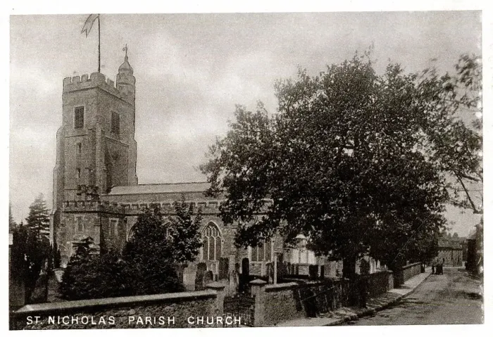 Framed Print : St Nicholas Parish Church, Sevenoaks, Kent Framed Print : St Nicholas Parish Church, Sevenoaks, Kent