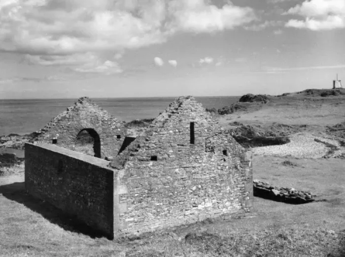 Framed Print : St. Ninians Chapel Framed Print : St. Ninians Chapel