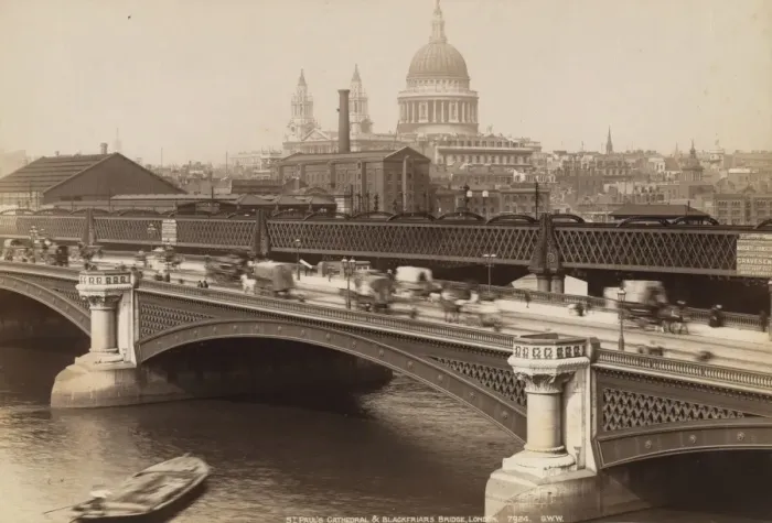 Framed Print : St. Pauls Cathedral & Blackfriars Bridge, London Framed Print : St. Pauls Cathedral & Blackfriars Bridge, London