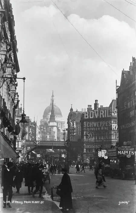Framed Print : St. Paul's Cathedral from Fleet Street Framed Print : St. Paul's Cathedral from Fleet Street