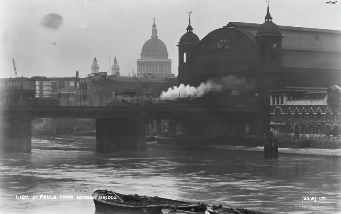 Framed Print : St. Paul's Cathedral from London Bridge Framed Print : St. Paul's Cathedral from London Bridge