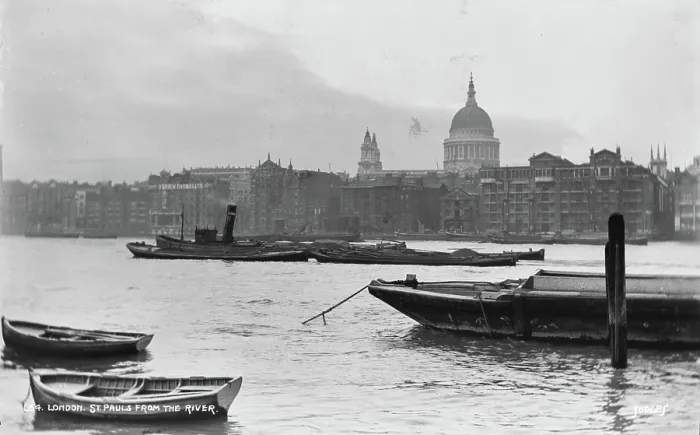 Framed Print : St. Paul's Cathedral from the River Thames Framed Print : St. Paul's Cathedral from the River Thames