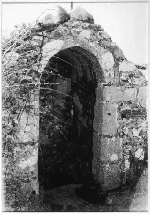 Framed Print : St Ruans Well - 2 Framed Print : St Ruans Well - 2