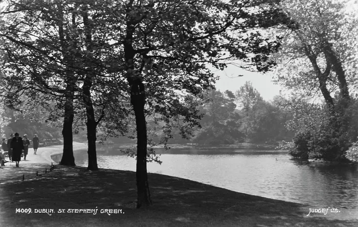 Framed Print : St. Stephen's Green, Dublin Framed Print : St. Stephen's Green, Dublin