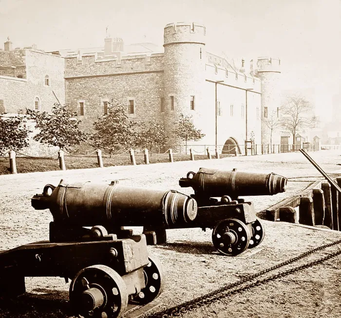 Framed Print : St. Thomas's Tower, Tower of London, Victorian period Framed Print : St. Thomas's Tower, Tower of London, Victorian period
