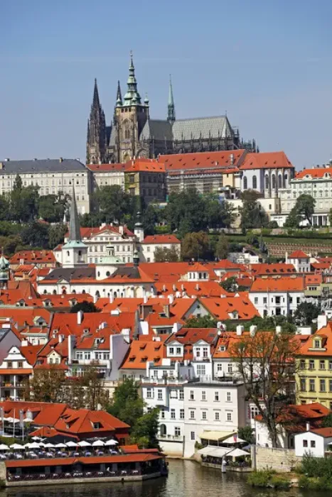Framed Print : St. Vitus Cathedral, Prague Framed Print : St. Vitus Cathedral, Prague