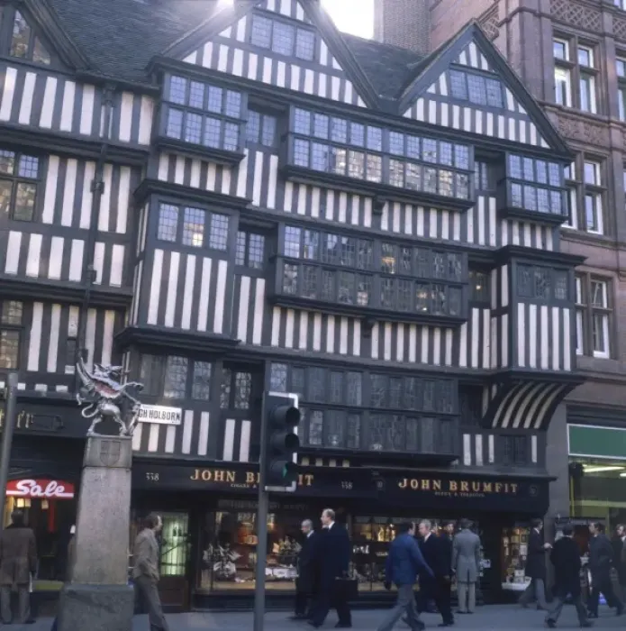 Framed Print : Staple Inn, Holborn Framed Print : Staple Inn, Holborn