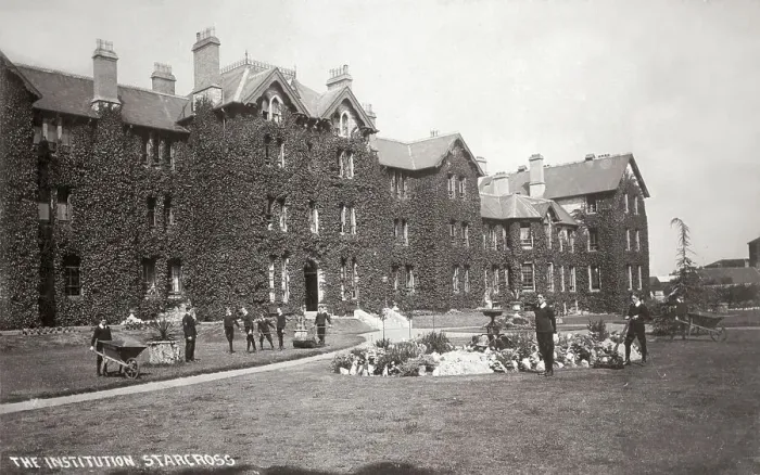Framed Print : Starcross Institution, Exeter, Devon Framed Print : Starcross Institution, Exeter, Devon
