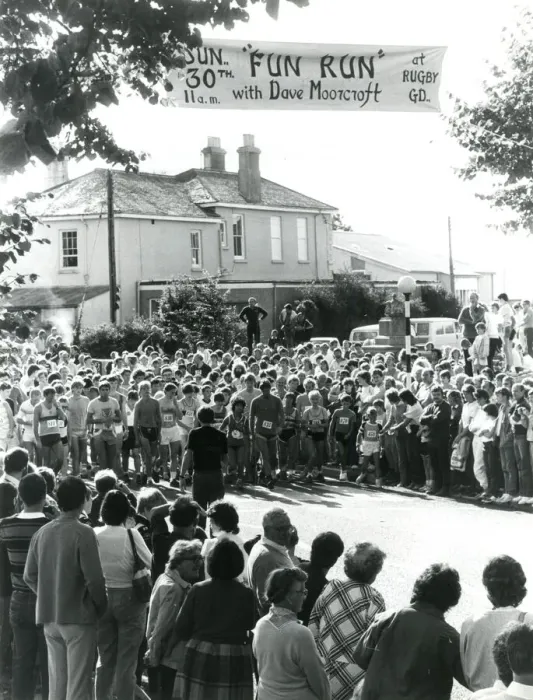 Framed Print : Start of a Fun Run, Penzance, Cornwall