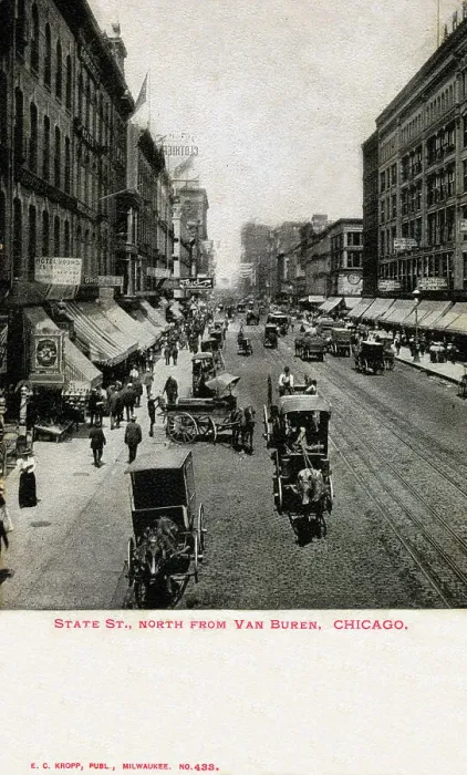 Framed Print : State Street, North from Van Buren, Chicago, Illinois, USA Framed Print : State Street, North from Van Buren, Chicago, Illinois, USA