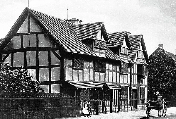 Statford-upon-Avon Shakespeare's birth place early 1900s