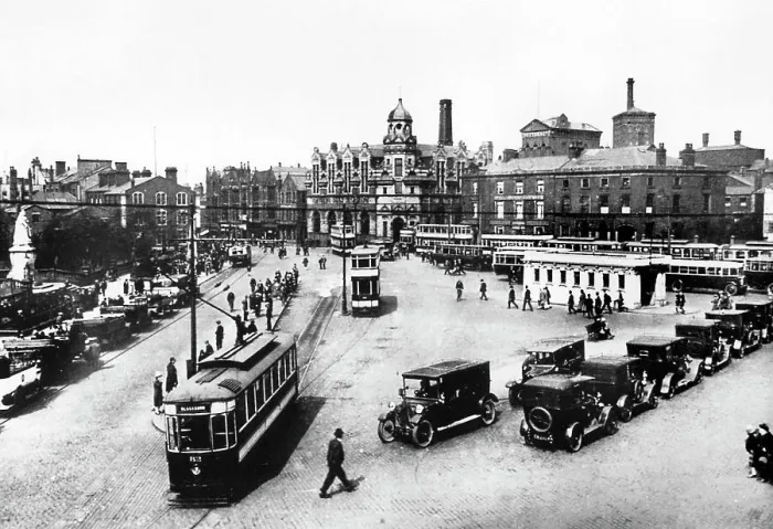 Framed Print : Station Square, Blackburn early 1900's Framed Print : Station Square, Blackburn early 1900's
