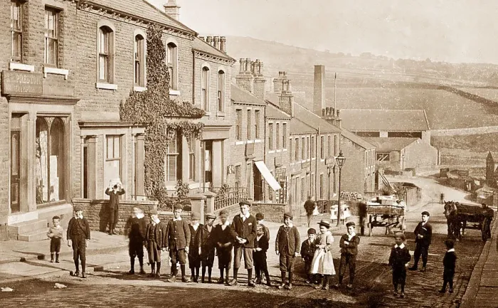 Framed Print : Station Street, Meltham Framed Print : Station Street, Meltham