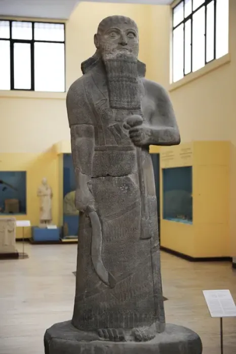 Framed Print : Statue of a Assyrian King Shalmaneser III (858-824 BC) Framed Print : Statue of a Assyrian King Shalmaneser III (858-824 BC)
