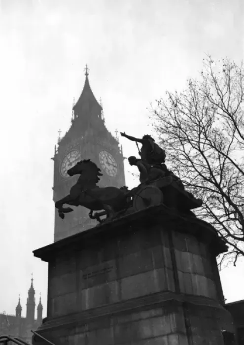 Framed Print : Statue of Boudicca, Westminster, London Framed Print : Statue of Boudicca, Westminster, London