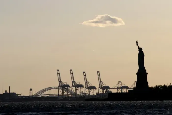 Framed Print : Statue of Liberty, New York, America Framed Print : Statue of Liberty, New York, America