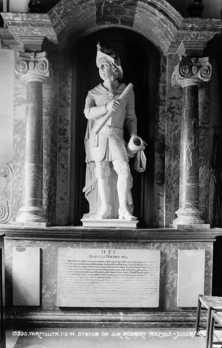 Framed Print : Statue of Sir Robert Holmes