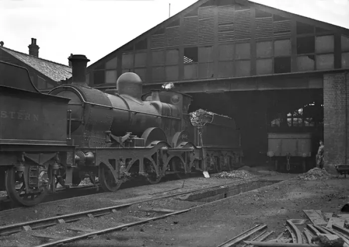 Framed Print : Steam engine and tender on a railway track Framed Print : Steam engine and tender on a railway track