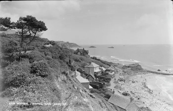 Framed Print : Steephill Cove, Ventnor Framed Print : Steephill Cove, Ventnor