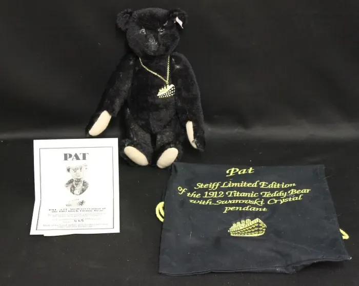 Framed Print : Steiff limited edition 1912 Titanic teddy bear Framed Print : Steiff limited edition 1912 Titanic teddy bear