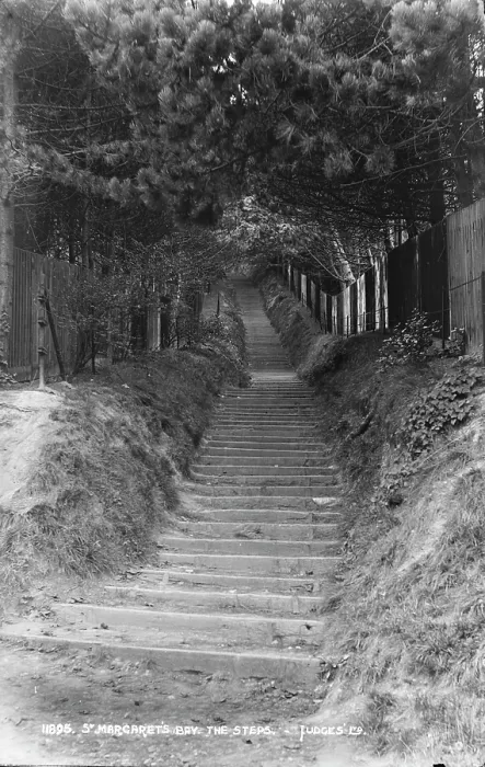 Framed Print : The Steps at St. Margaret's Bay Framed Print : The Steps at St. Margaret's Bay