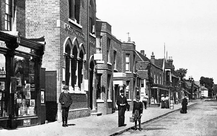 Framed Print : Stevenage High Street early 1900s Framed Print : Stevenage High Street early 1900s