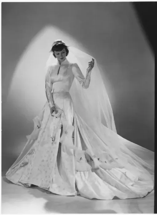 Framed Print : Stiebel / Wedding Dress Framed Print : Stiebel / Wedding Dress