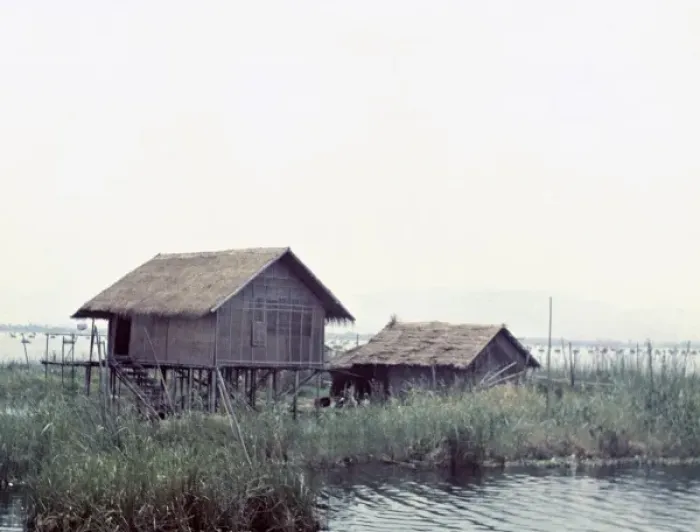 Framed Print : stilt houses - Inle Lake Framed Print : stilt houses - Inle Lake