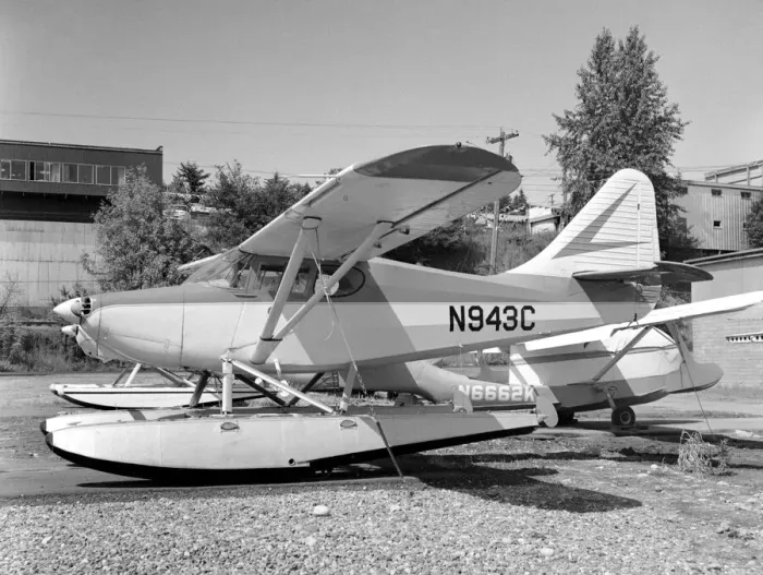 Framed Print : Stinson 108 Voyager N943C Framed Print : Stinson 108 Voyager N943C
