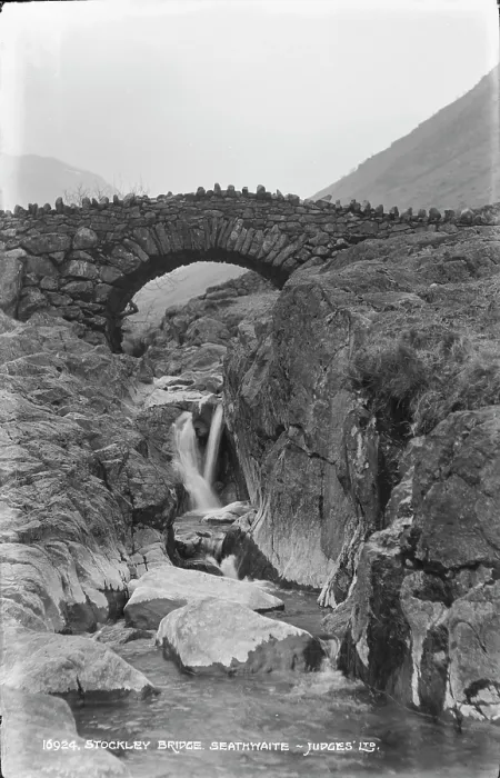 Framed Print : Stockley Bridge Framed Print : Stockley Bridge