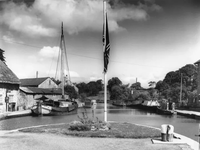 Framed Print : Stoke Bruerne Locks Framed Print : Stoke Bruerne Locks