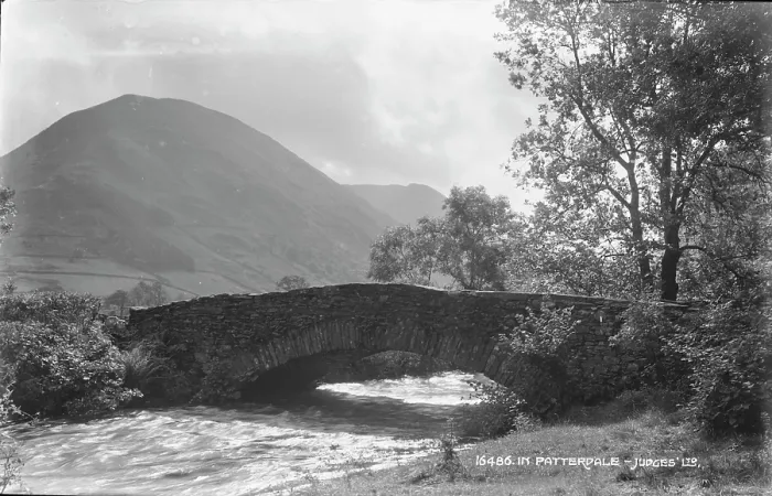 Framed Print : Stone Bridge in Patterdale Framed Print : Stone Bridge in Patterdale