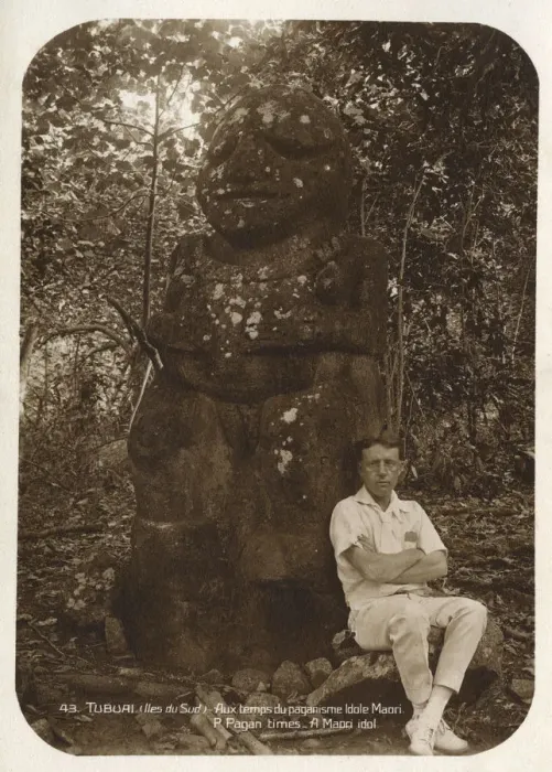 Framed Print : Stone statue from Tubuai Island, French Polynesia Framed Print : Stone statue from Tubuai Island, French Polynesia