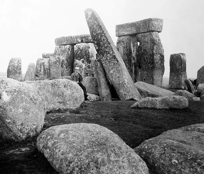 Framed Print : Stonehenge Framed Print : Stonehenge