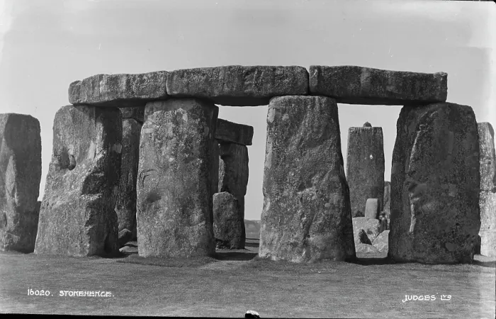 Framed Print : Stonehenge Framed Print : Stonehenge