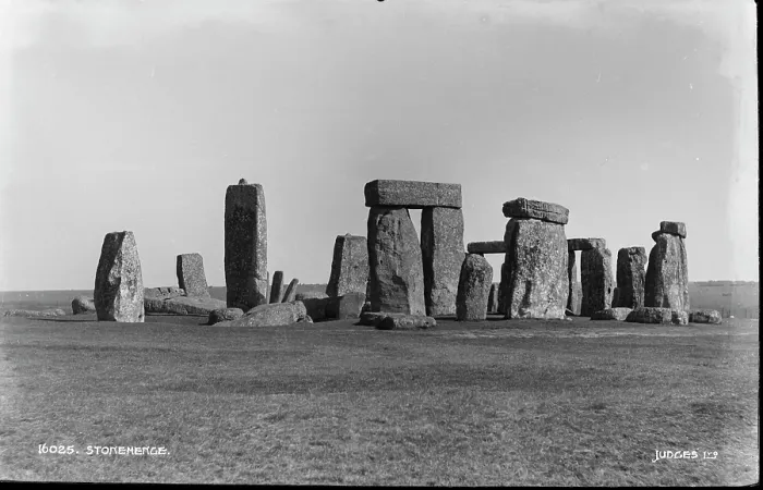 Framed Print : Stonehenge Framed Print : Stonehenge