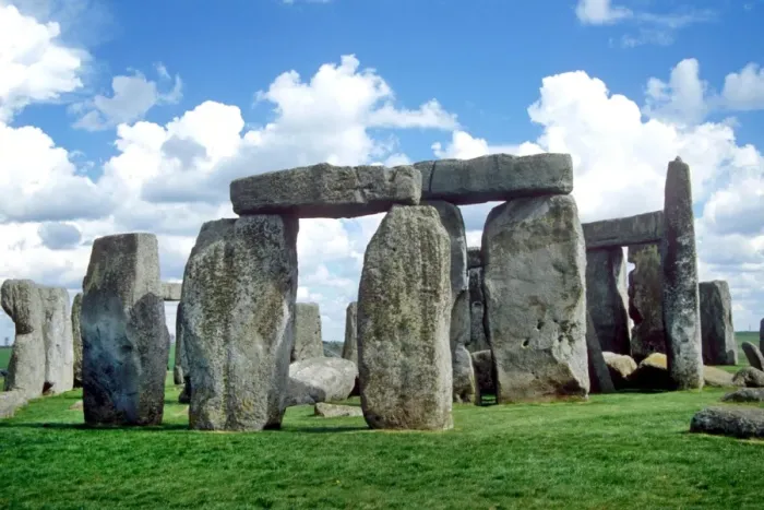 Framed Print : Stonehenge, Wiltshire, England Framed Print : Stonehenge, Wiltshire, England